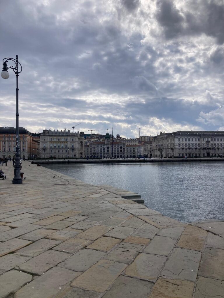 Steg in Triest.