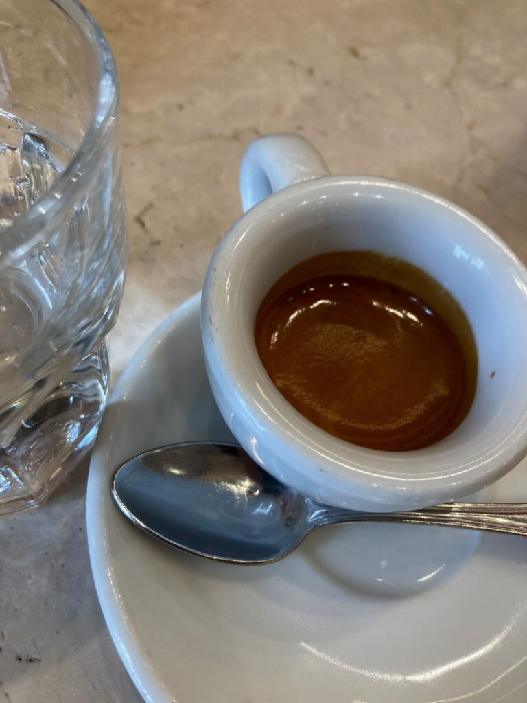 Espresso in Napoli.