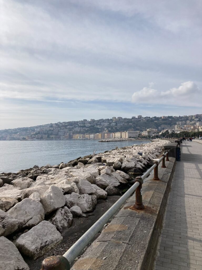 Promenade in Napoli.